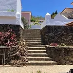 Casa Mariposa Monarca 1 Санта-Урсула