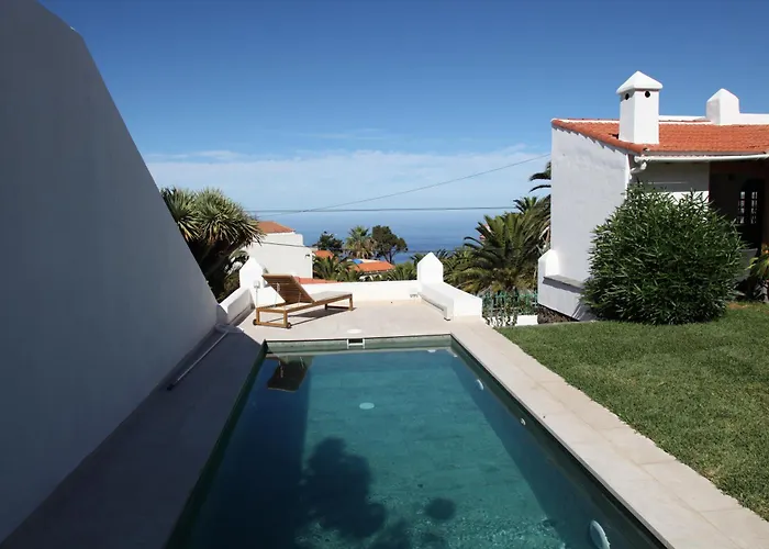 Casa Mariposa Monarca 1 *